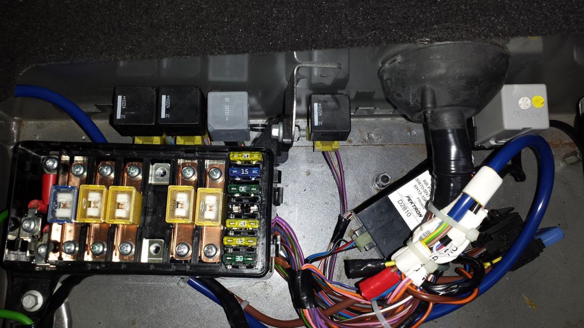 [DIAGRAM] Land Rover Defender Td5 Fuse Box Diagram